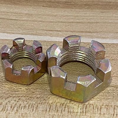 DIN935 Στρίφτης ξυλεία Hex Στρίφτης ξυλεία κάστρο βαθμός 4.8/8.8/10.9/12.9Ect Standard DIN